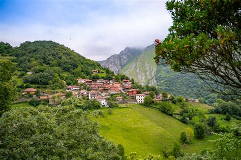 Visitors guide to Asturias holidays. . Move to ponga asturias